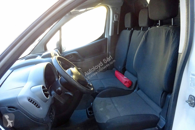 Véhicule utilitaire Peugeot PARTNER 1,6 HDI 99
