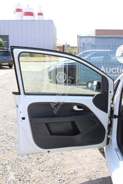 Furgoneta Volkswagen  up!