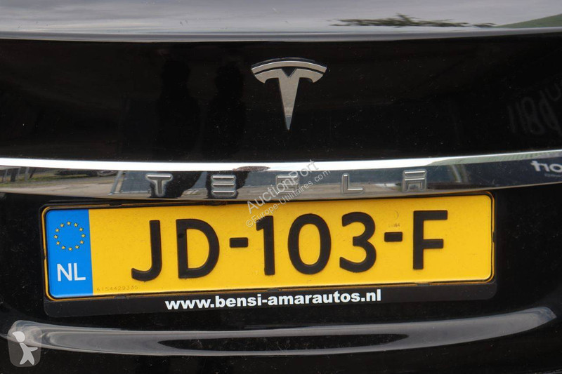 Furgoneta Tesla