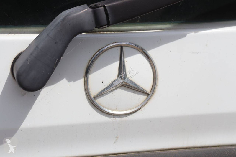Furgoneta Mercedes