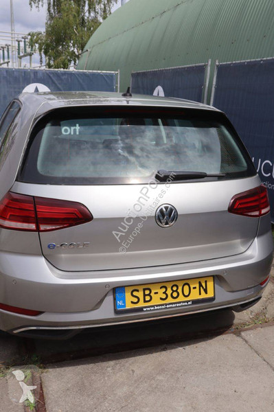 Volkswagen e Transporter