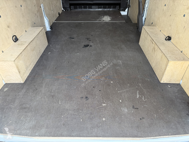 Nyttofordon Ford 68kWh 184PK L3H3 317km WLTP...