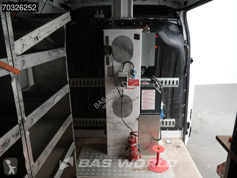 Renault Hoogwerker 12m Werkhoogte L2H2 Trekhaak...