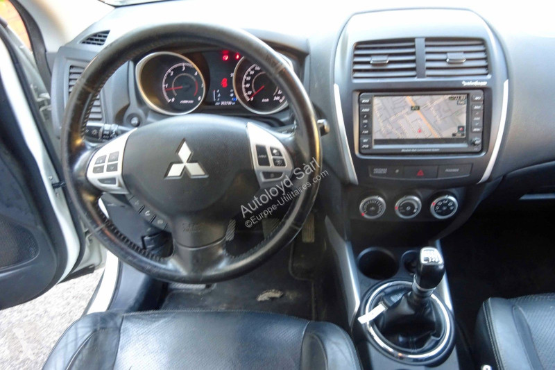Samochód dostawczy Mitsubishi 1,8 DI-D 150
