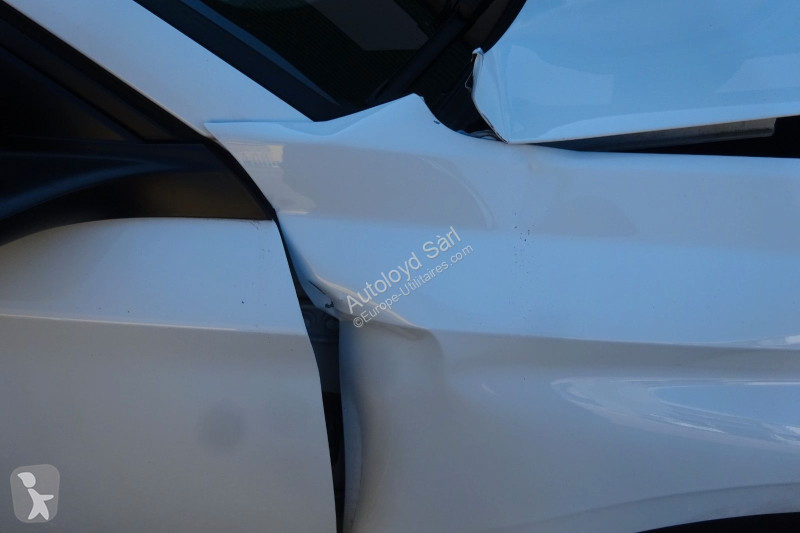 عربة نفعية Peugeot BREAK 1,5 HDI 131