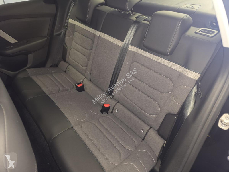 Véhicule utilitaire Citroën C4 X ë-136  E-Séries