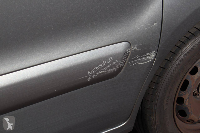 Véhicule utilitaire Peugeot