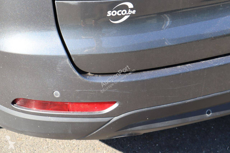 عربة نفعية Ford