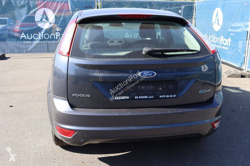 Véhicule utilitaire Ford