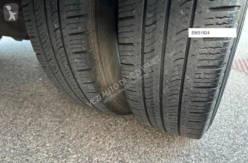 Veicolo commerciale Iveco DAILY MODELLO 35C12...