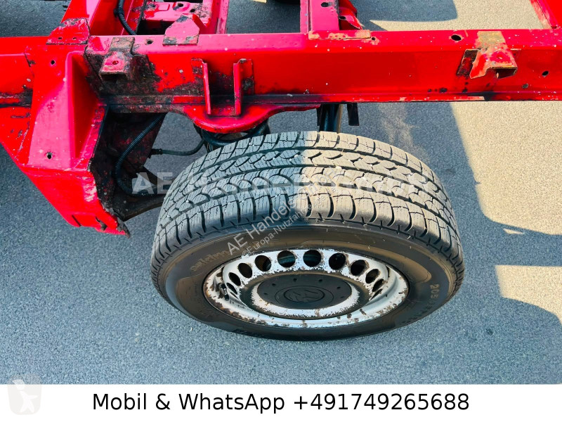 Furgoneta Volkswagen Fahrgestell DoKa...