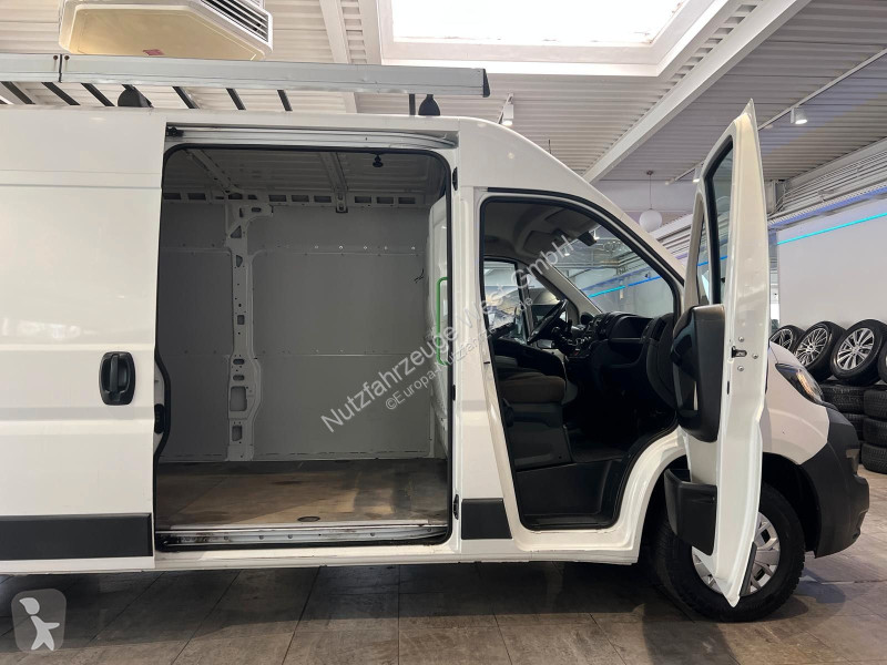 عربة نفعية Peugeot HDI Maxi...