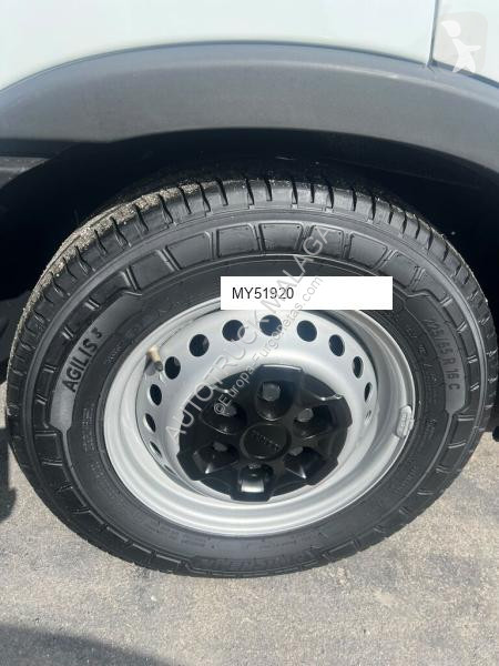 Furgoneta Iveco 35-140