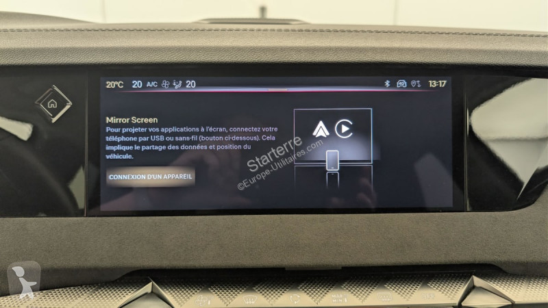 Véhicule utilitaire DS