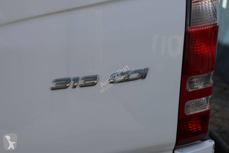 Véhicule utilitaire Mercedes
