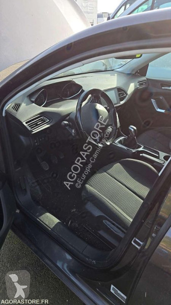 Véhicule utilitaire Peugeot 308