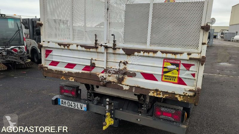 Véhicule utilitaire Iveco 35C14G