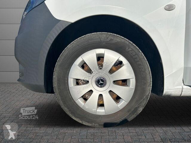 Véhicule utilitaire Mercedes III - vito 114 cdi...