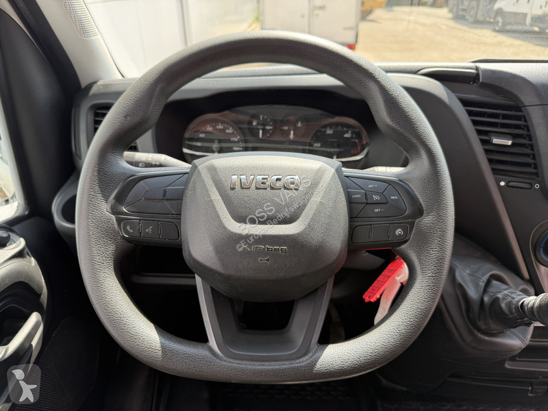 Véhicule utilitaire Iveco 35C16 3.0 L4 Kipper...