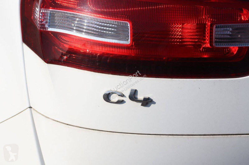 Véhicule utilitaire Citroën C4