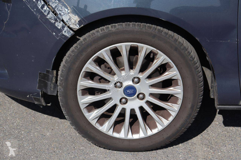 Véhicule utilitaire Ford  B-MAX