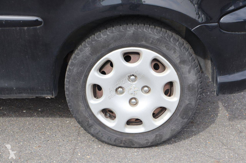 Véhicule utilitaire Peugeot