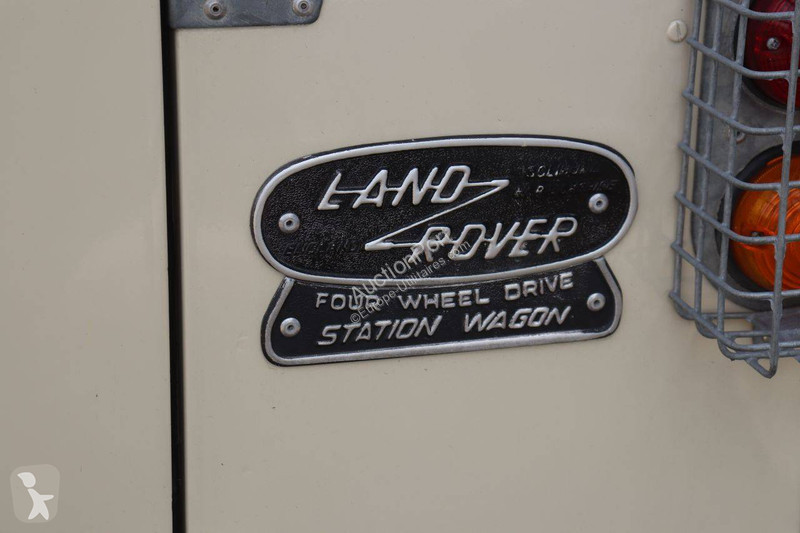 Véhicule utilitaire Land Rover