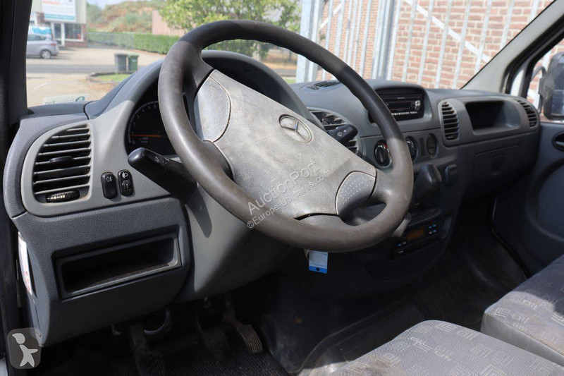 Furgoneta Mercedes  904.6