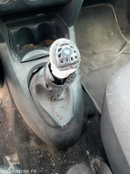 Véhicule utilitaire Renault CLIO