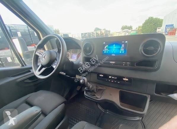Véhicule utilitaire Mercedes