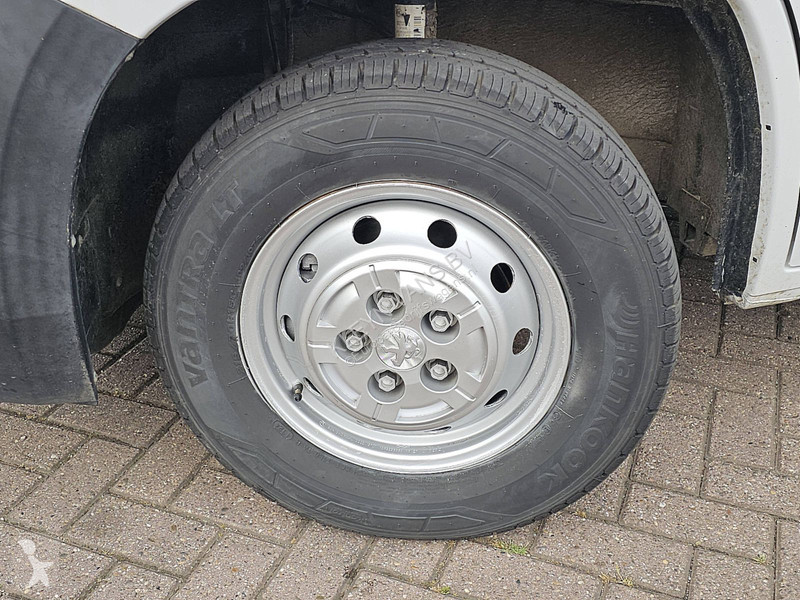 Véhicule utilitaire Peugeot 2.2 L2H2 Imperiaal...