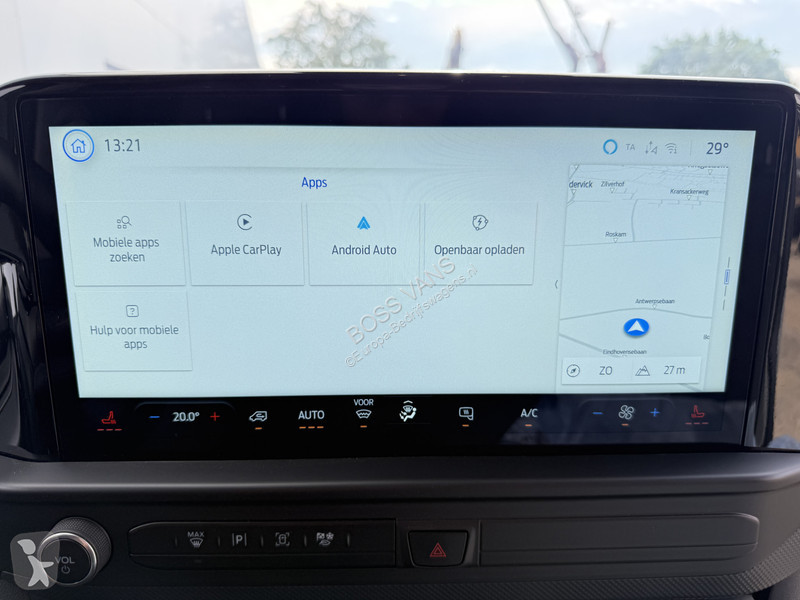 Véhicule utilitaire Ford 65 kWh 218PK...