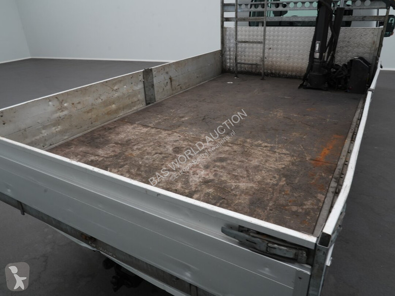 Véhicule utilitaire Opel 145PK