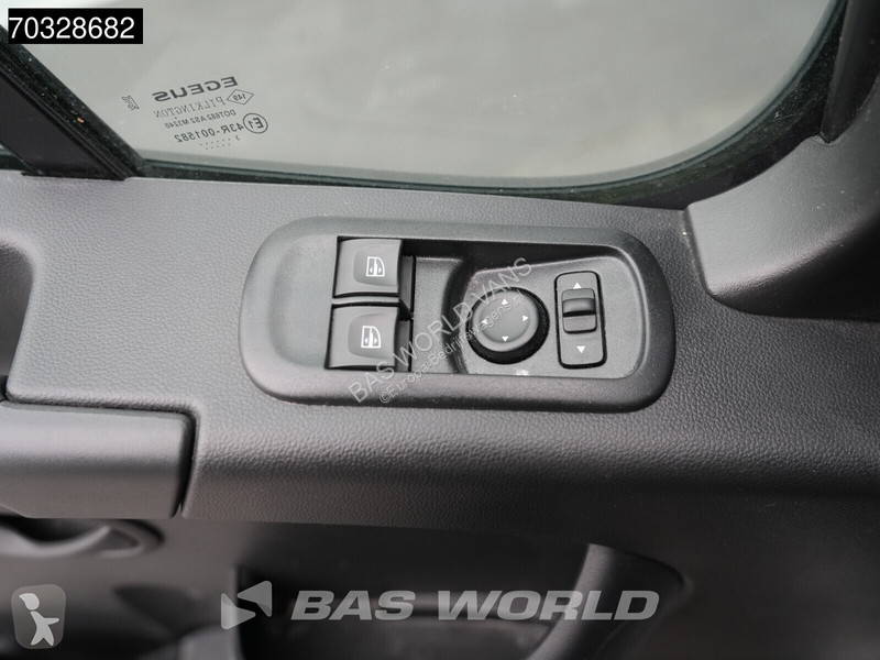 Furgoneta Renault L3H2 LED Airco Cruise...