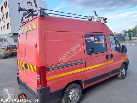 Véhicule utilitaire