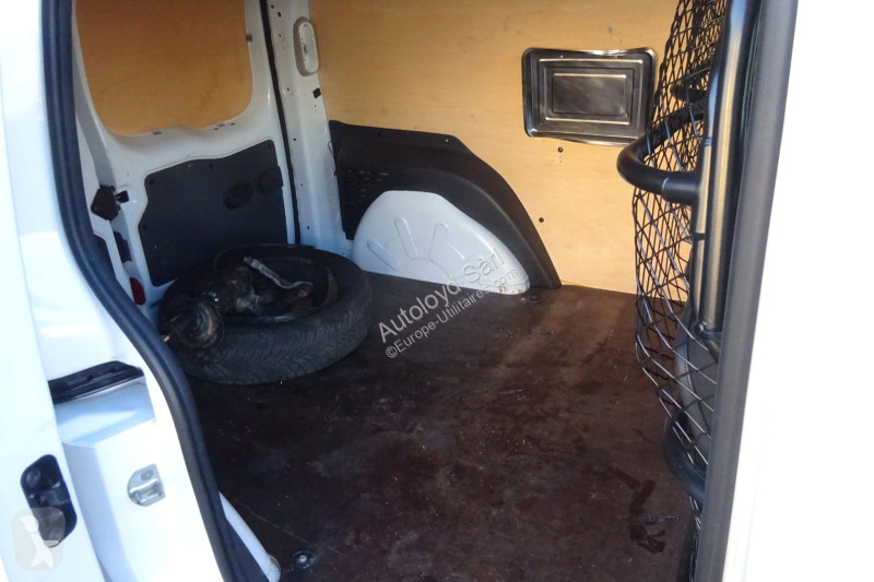 Véhicule utilitaire Renault KANGOO 1,5 DCI 95