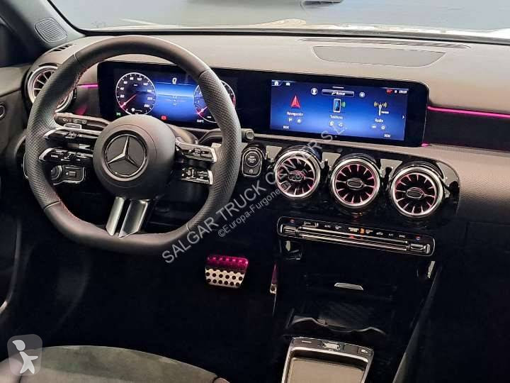 Furgoneta Mercedes