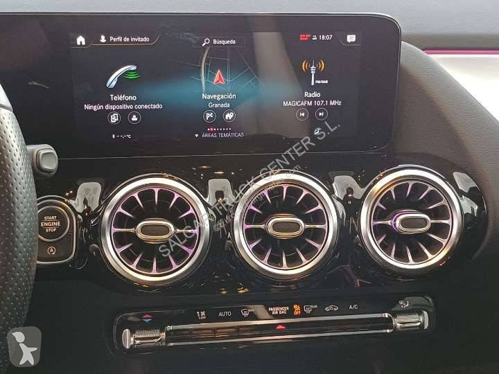 Комерційні автомобілі Mercedes