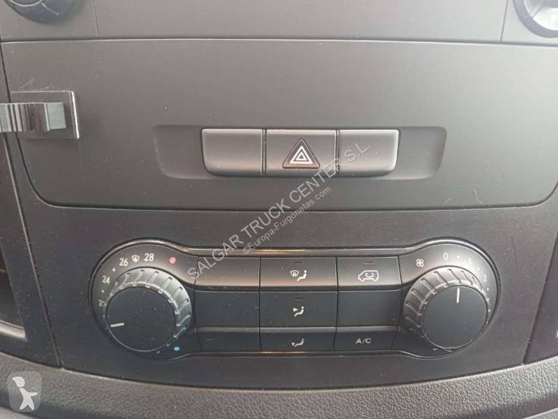 Furgoneta Mercedes