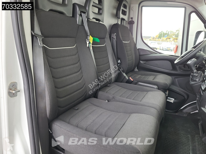 Furgoneta Iveco 72C21 3.0L Automaat 1000KG...