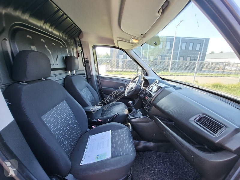 Furgoneta Opel 90pk