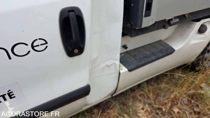 Лекотоварен автомобил Fiat DOBLO