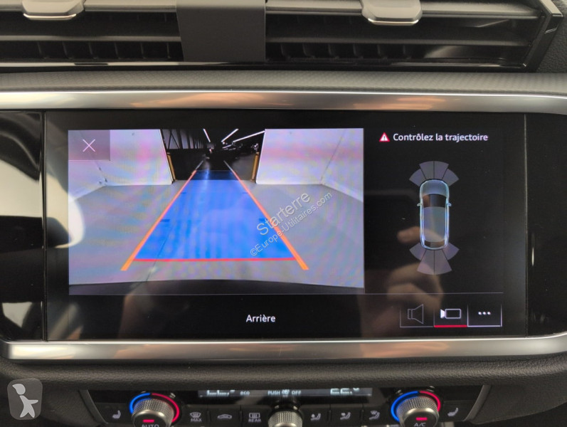 Véhicule utilitaire Audi Q3