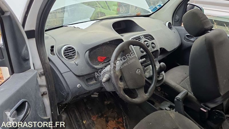 Лекотоварен автомобил Renault KANGOO