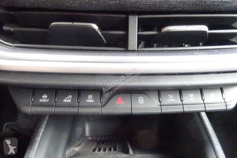 Лекотоварен автомобил Skoda ELROQ 60 204 BVA