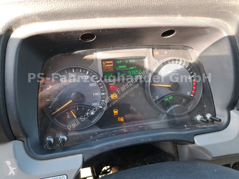 Furgoneta Fuso 7C18* HIAB Abrollkipper