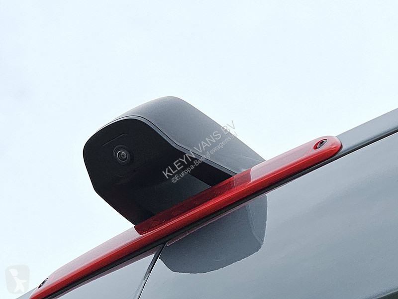 Bedrijfswagen Mercedes 317 L2H2 LED Mbux10