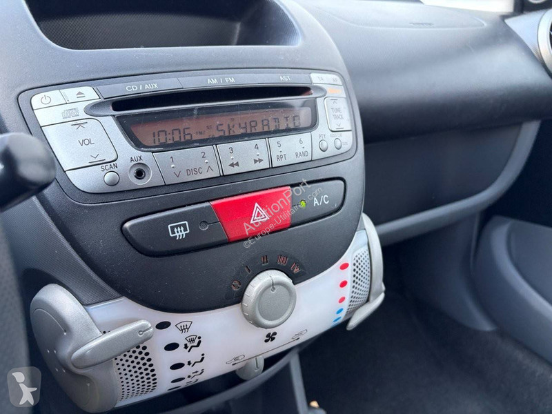 Bedrijfswagen Peugeot 1.0-12V Millesim 200