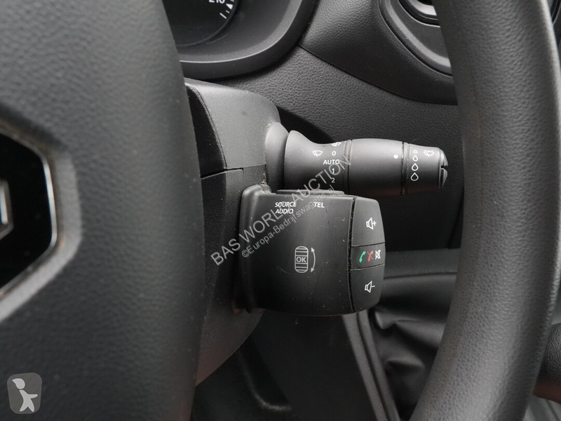 Furgoneta Renault 135PK