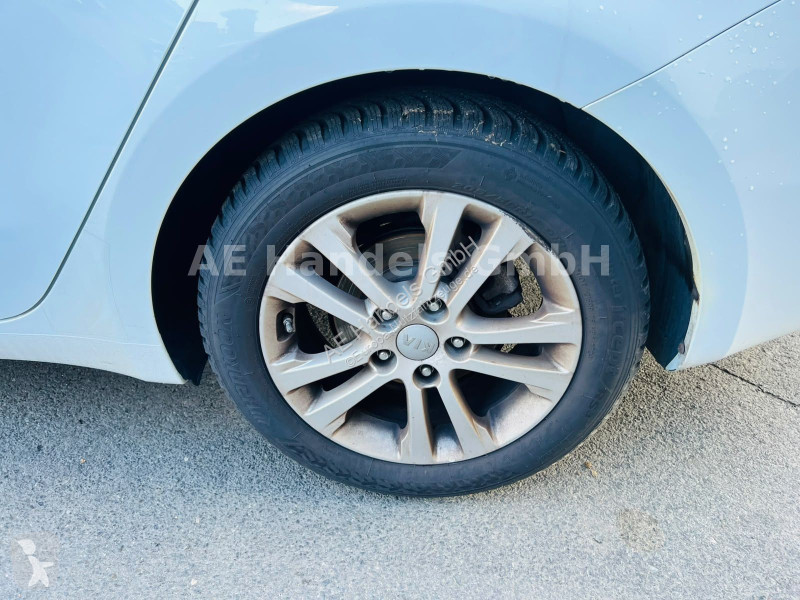 KIA cee'd Sportswagon 1.4 CRDi 90...